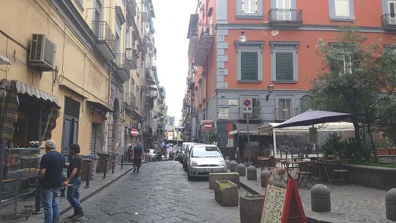 Domus Pupetta Apartman Nápoly Kültér fotó